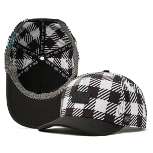 Insulated Collection|Coaster FitModern Look, Classic Vibe|UNTUCKit Coaster Pro Splash Tundra Plaid Insulated