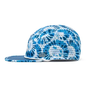 Cruiser FitUltra-Light, Built For Speed|UNTUCKit Cruiser Splash Run Groovy Blue Tie Dye