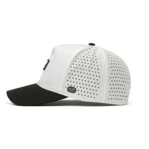 Traveler FitLaid-Back Style For Any Adventure|UNTUCKit Traveler Splash Black & White Signature