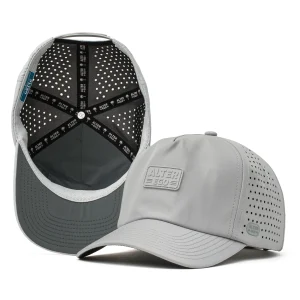 Traveler FitLaid-Back Style For Any Adventure|UNTUCKit Traveler Splash Gray Signature