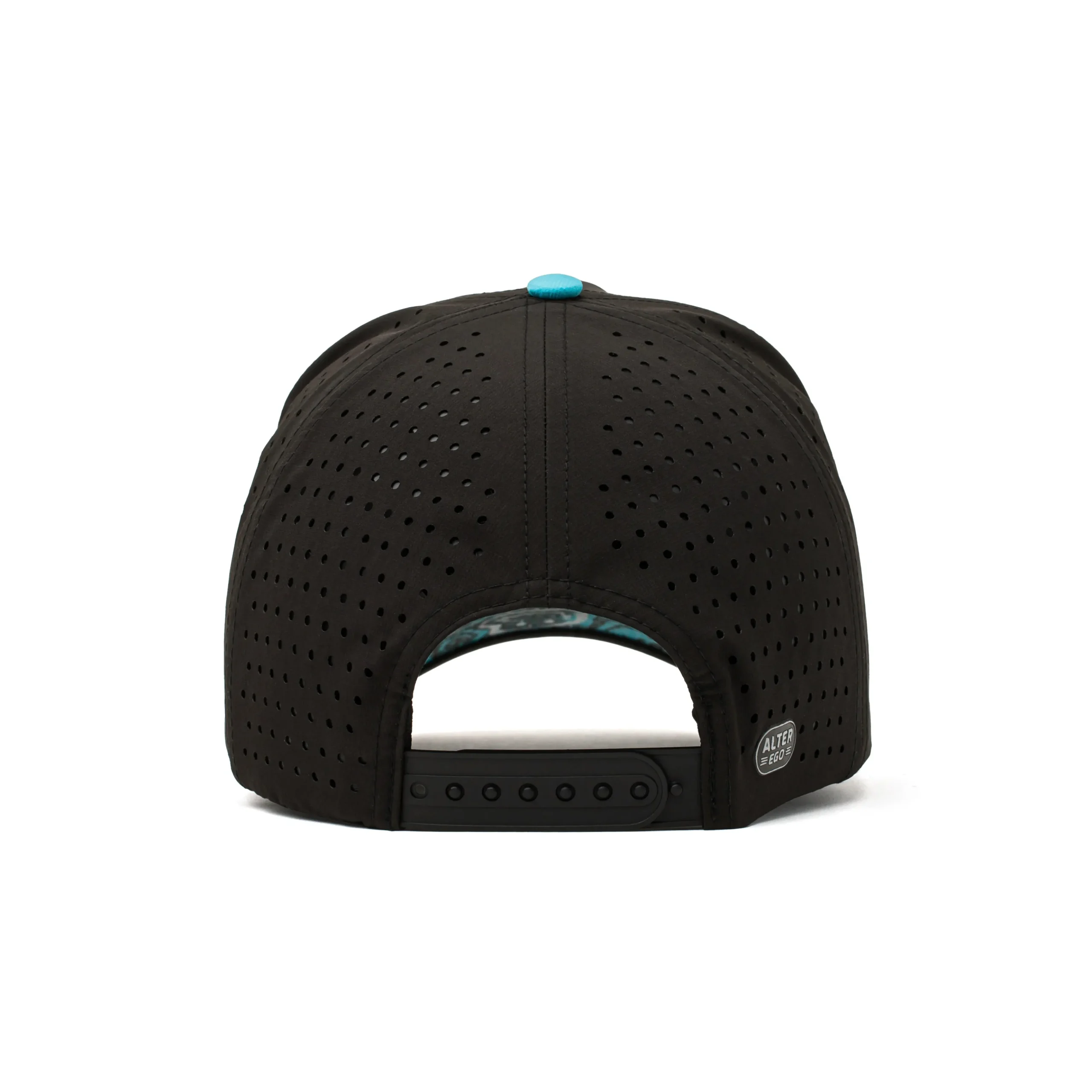 traveler-splash-icy-drip-soplncHc-4.webp Traveler FitLaid-Back Style For Any Adventure|UNTUCKit Traveler Splash Icy Drip